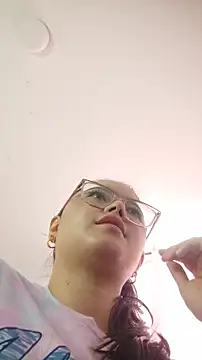 Snapshot of dannaparker chatting on 10.25.25 dannaparker online show from 10.25.25