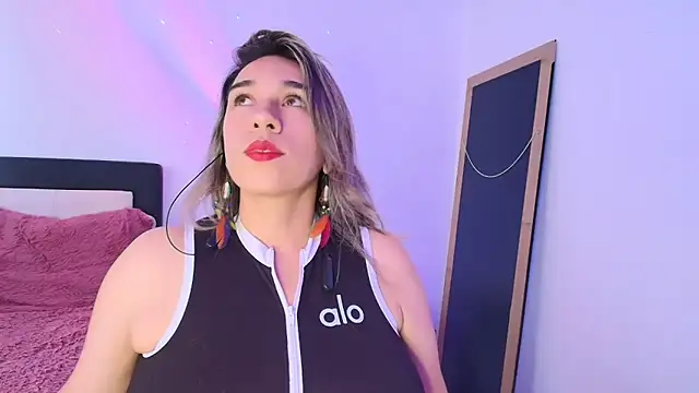 Snapshot of na-biky chatting on 09.25.25 na-biky online show from 09.25.25