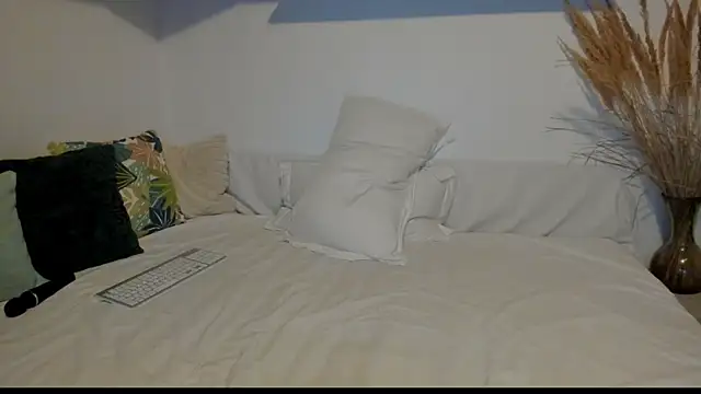 Jadore able online show from 10.14.25