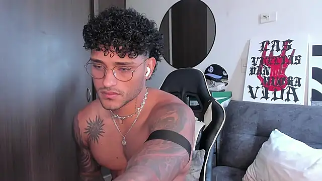 Alessandro Vanni online show from 10.02.25