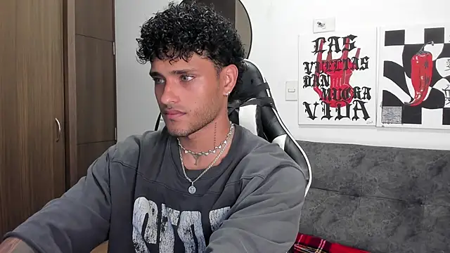 Alessandro Vanni online show from 01.08.26