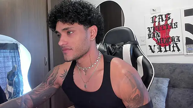 Alessandro Vanni online show from 02.12.26