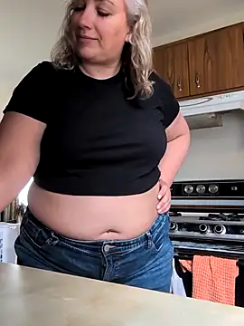 Canadian BBW online show from 06.03.26
