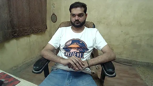 Snapshot of mynastyfuckerr chatting on 10.29.25 mynastyfuckerr online show from 10.29.25