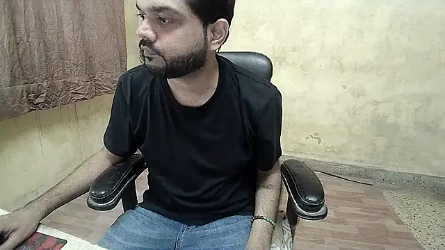 Snapshot of mynastyfuckerr chatting on 11.21.25 mynastyfuckerr online show from 11.21.25