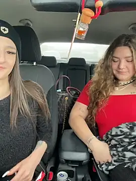 Snapshot of joanaelaa chatting on 01.29.25 joanaelaa online show from 01.29.25