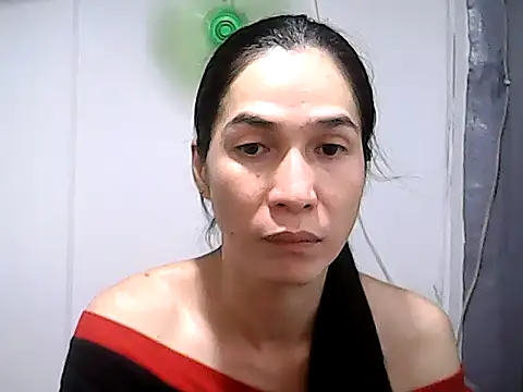 Snapshot of BigDickTrans chatting on 04.23.26 BigDickTrans online show from 04.23.26