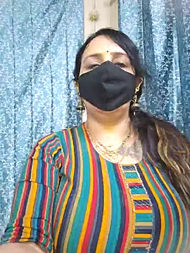 Snapshot of cute-tanvi chatting on 01.20.25 cute-tanvi online show from 01.20.25
