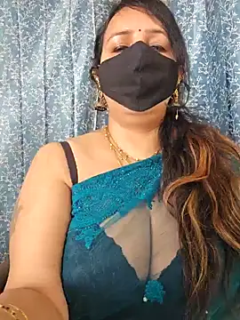 Snapshot of cute-tanvi chatting on 01.23.25 cute-tanvi online show from 01.23.25