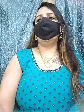 Snapshot of cute-tanvi chatting on 01.28.25 cute-tanvi online show from 01.28.25
