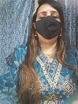Snapshot of cute-tanvi chatting on 02.02.25 cute-tanvi online show from 02.02.25