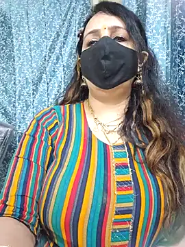 Snapshot of cute-tanvi chatting on 02.05.25 cute-tanvi online show from 02.05.25