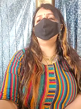 Snapshot of cute-tanvi chatting on 02.08.25 cute-tanvi online show from 02.08.25