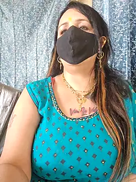 Snapshot of cute-tanvi chatting on 02.11.25 cute-tanvi online show from 02.11.25