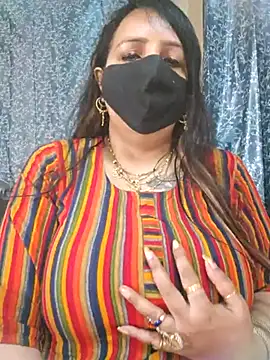 Snapshot of cute-tanvi chatting on 02.14.25 cute-tanvi online show from 02.14.25