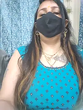Snapshot of cute-tanvi chatting on 02.15.25 cute-tanvi online show from 02.15.25