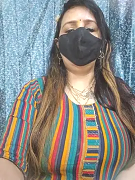 Snapshot of cute-tanvi chatting on 02.17.25 cute-tanvi online show from 02.17.25