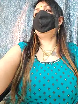 Snapshot of cute-tanvi chatting on 02.25.25 cute-tanvi online show from 02.25.25