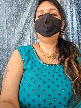 Snapshot of cute-tanvi chatting on 03.07.25 cute-tanvi online show from 03.07.25