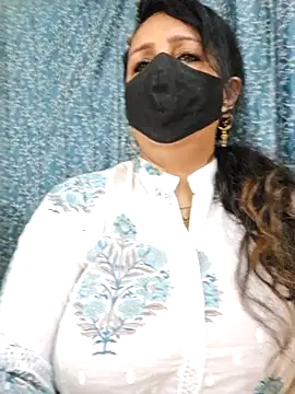 Snapshot of cute-tanvi chatting on 03.12.25 cute-tanvi online show from 03.12.25