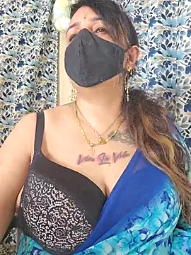 Snapshot of cute-tanvi chatting on 09.28.25 cute-tanvi online show from 09.28.25
