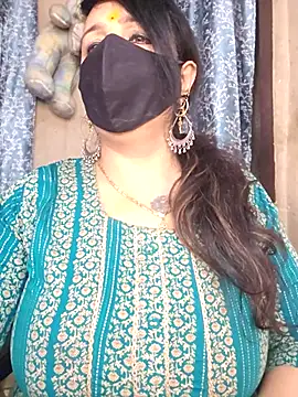 cute-tanvi online show from 04.21.26