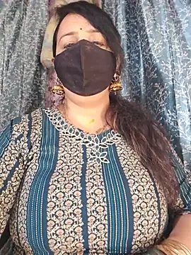 Snapshot of cute-tanvi chatting on 06.24.26 cute-tanvi online show from 06.24.26
