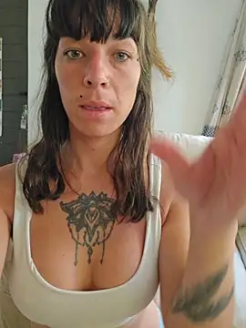 TassiTyne online show from 12.22.25