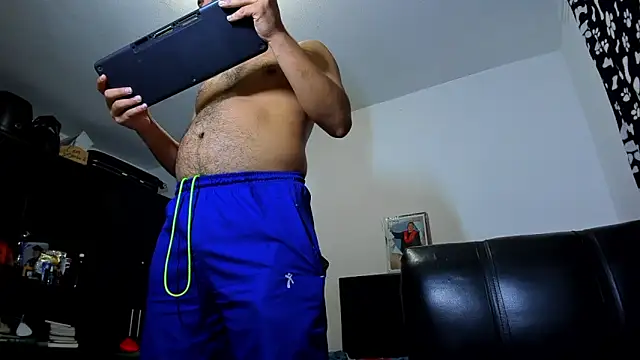 Snapshot of ares_sexxx chatting on 12.20.25 ares sexxx online show from 12.20.25