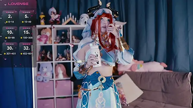 Snapshot of MadnessAlison chatting on 02.25.25 MadnessAlison online show from 02.25.25