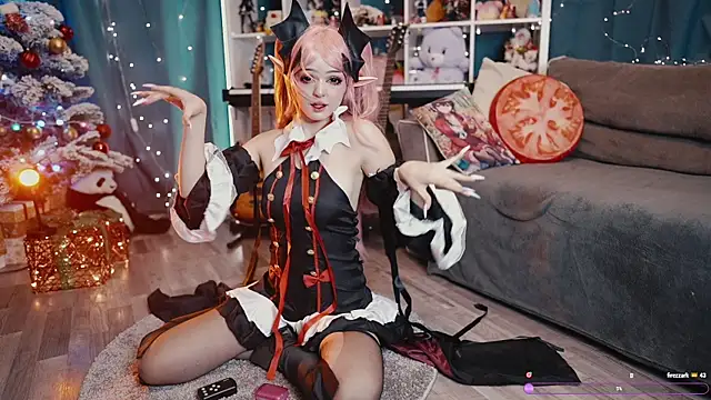 Snapshot of MadnessAlison chatting on 12.14.25 MadnessAlison online show from 12.14.25