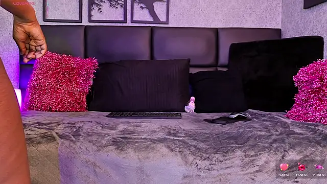 Daia Ashanti online show from 03.24.26