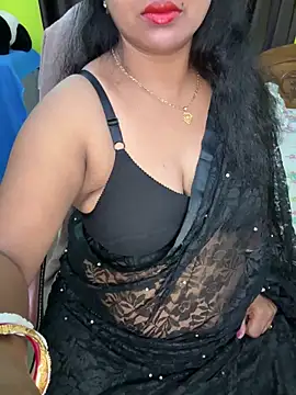 Snapshot of Anushka_21 chatting on 11.15.25 Anushka 21 online show from 11.15.25