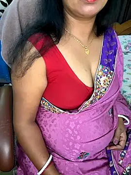 Snapshot of Anushka_21 chatting on 11.16.25 Anushka 21 online show from 11.16.25