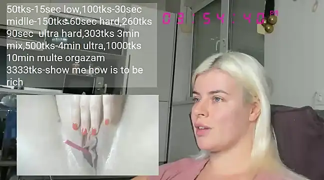 Snapshot of queenofthenighttt chatting on 12.05.24 queenofthenighttt online show from 12.05.24