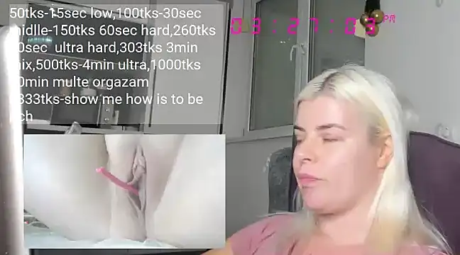 Snapshot of queenofthenighttt chatting on 12.06.24 queenofthenighttt online show from 12.06.24