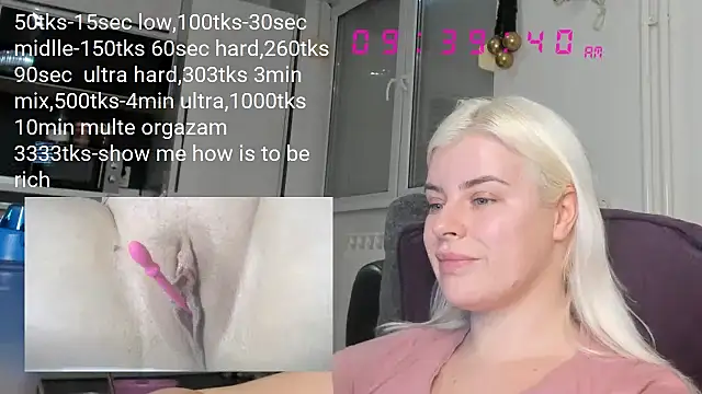 Snapshot of queenofthenighttt chatting on 01.29.25 queenofthenighttt online show from 01.29.25