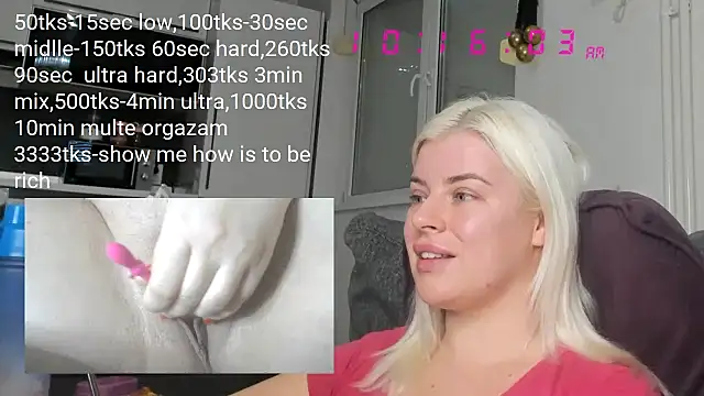 Snapshot of queenofthenighttt chatting on 01.31.25 queenofthenighttt online show from 01.31.25