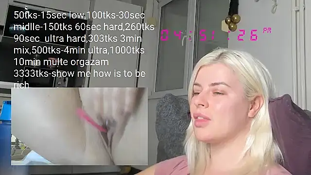 Snapshot of queenofthenighttt chatting on 02.06.25 queenofthenighttt online show from 02.06.25