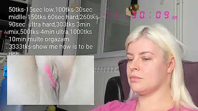 Snapshot of queenofthenighttt chatting on 02.09.25 queenofthenighttt online show from 02.09.25