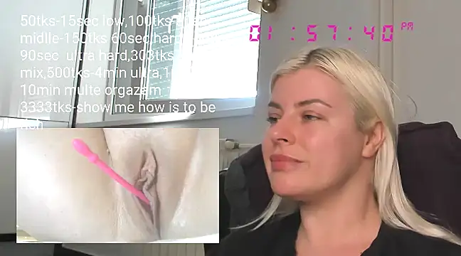 Snapshot of queenofthenighttt chatting on 02.11.25 queenofthenighttt online show from 02.11.25