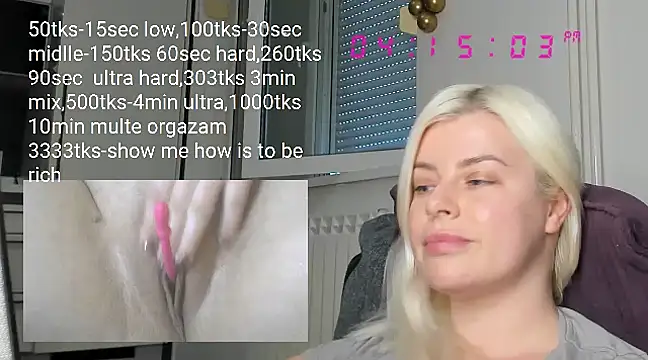 Snapshot of queenofthenighttt chatting on 02.12.25 queenofthenighttt online show from 02.12.25