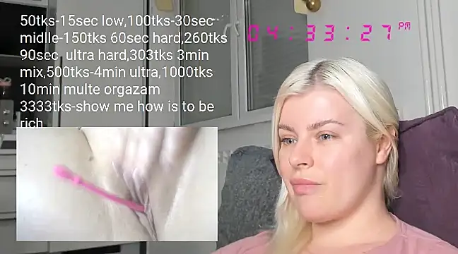 Snapshot of queenofthenighttt chatting on 02.13.25 queenofthenighttt online show from 02.13.25