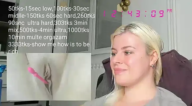 Snapshot of queenofthenighttt chatting on 02.18.25 queenofthenighttt online show from 02.18.25