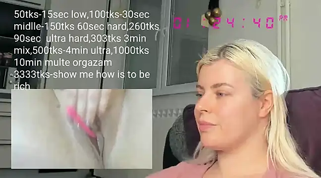 Snapshot of queenofthenighttt chatting on 02.20.25 queenofthenighttt online show from 02.20.25