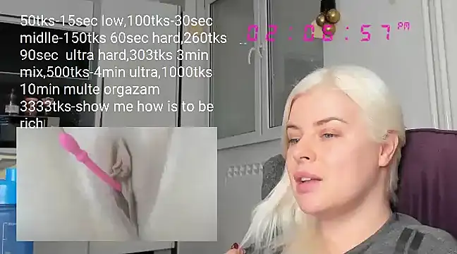 Snapshot of queenofthenighttt chatting on 02.26.25 queenofthenighttt online show from 02.26.25