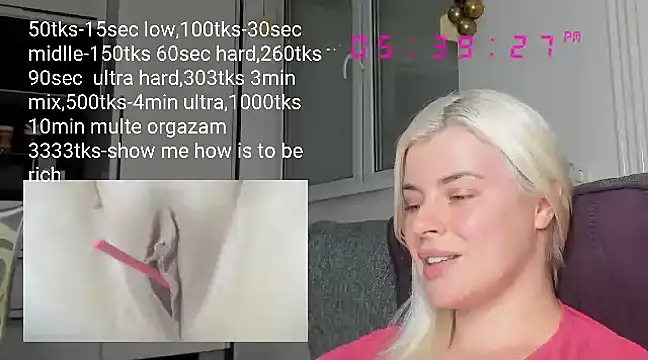 Snapshot of queenofthenighttt chatting on 03.14.25 queenofthenighttt online show from 03.14.25