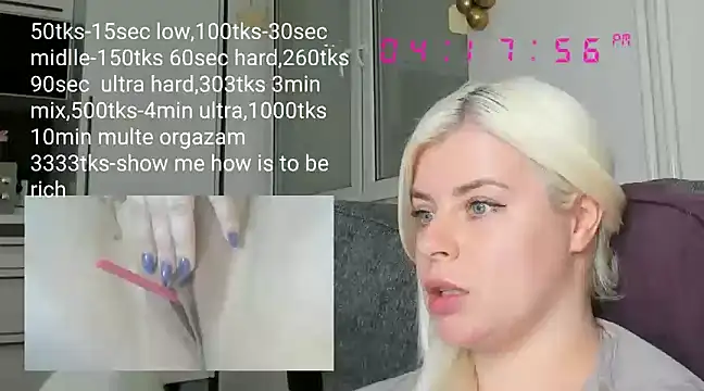 Snapshot of queenofthenighttt chatting on 03.19.25 queenofthenighttt online show from 03.19.25