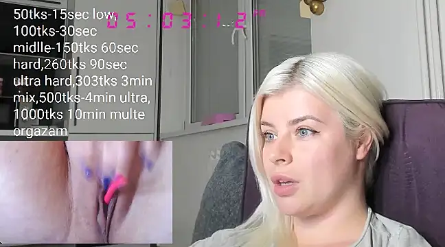 Snapshot of queenofthenighttt chatting on 03.22.25 queenofthenighttt online show from 03.22.25