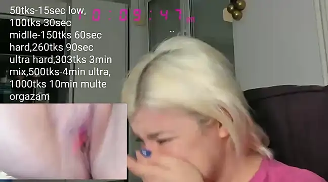 Snapshot of queenofthenighttt chatting on 03.23.25 queenofthenighttt online show from 03.23.25